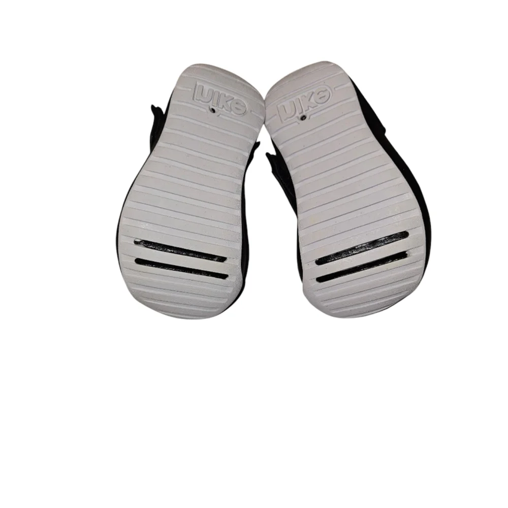Nike Sunray Protect 3 Sandals Size 7C Black White
